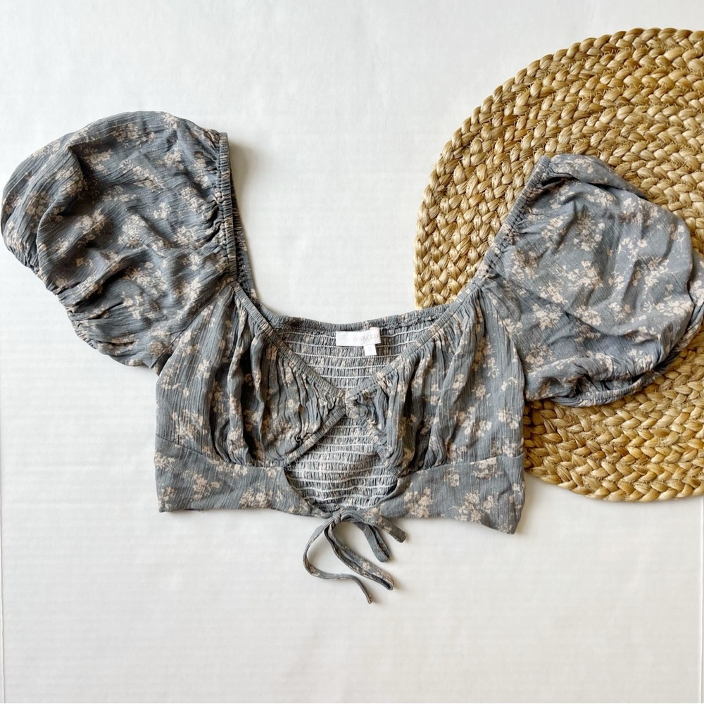 Olivaceous Floral Puff Sleeve Crop Top